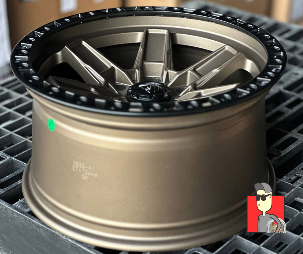 Комплект дисков Fuel Off Road 17x9 et-12 6x139.7