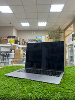 Б/У MacBook Air 13 2020 I3 8/256Gb