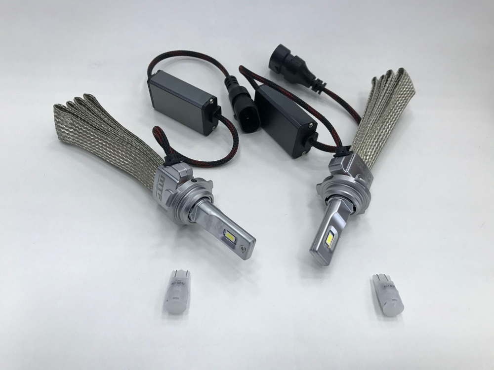 Светодиодные лампы ближнего и габаритного света для Toyota Corolla E140/150 2006-13 MTF HB4 ProFlex 30W+W5W Tail Lights