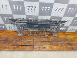 Решетка радиатора Audi TT (8S) 14-19 Б/У Оригинал 8S0853651