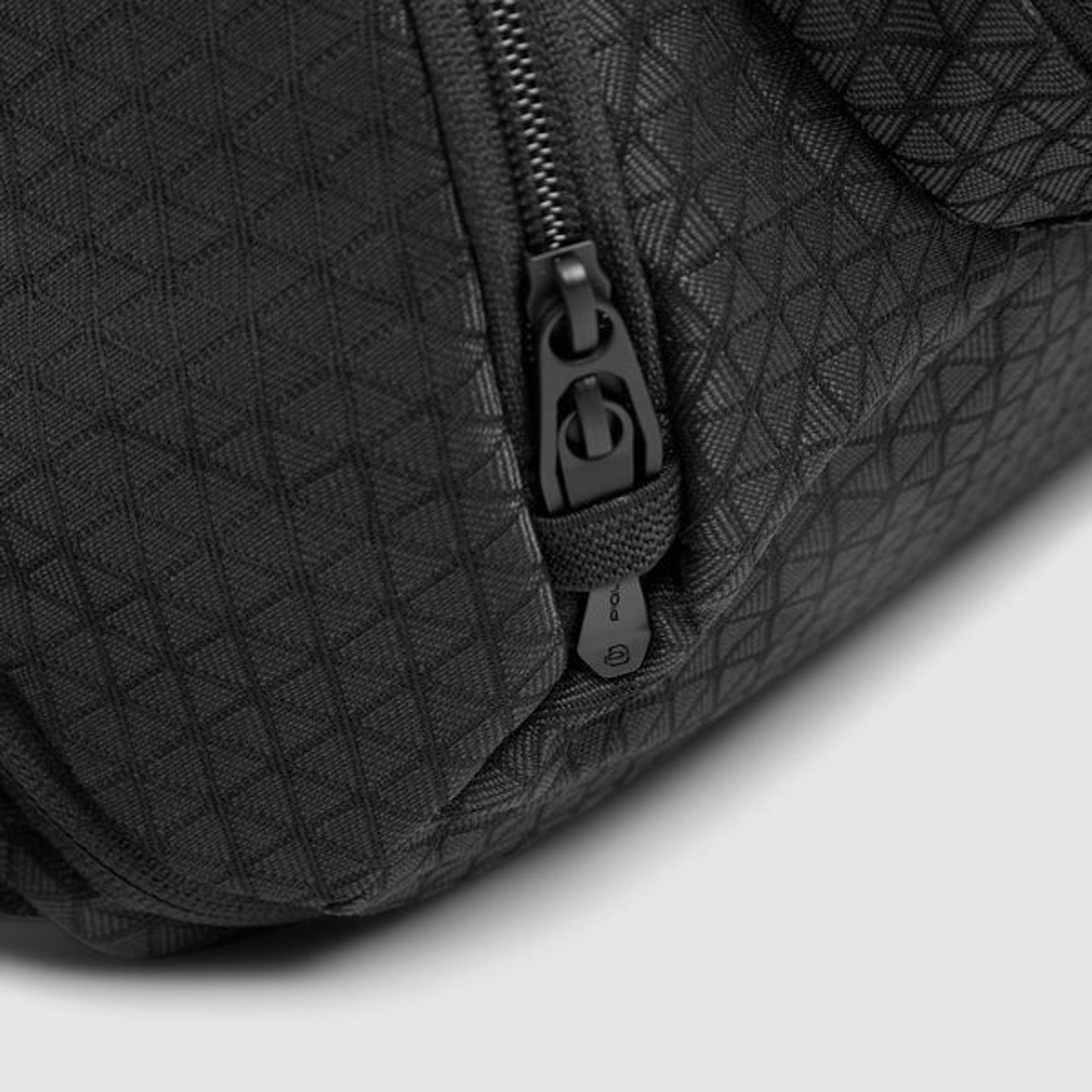 Рюкзак для ноутбука 15,6" Hexagon CA7013W139/Nero