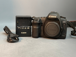 Canon EOS 5D Mark II 32.590 кадров