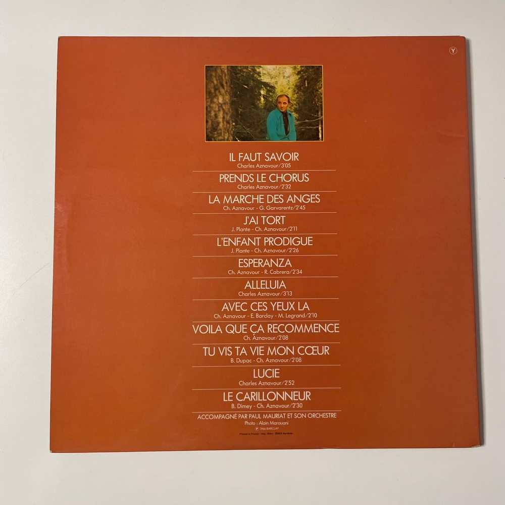 Винтажная виниловая пластинка LP Charles Aznavour, Volume 3 Il Faut Savoir (Франция 1976)
