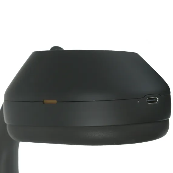 Наушники Sony WH-1000XM5 черный