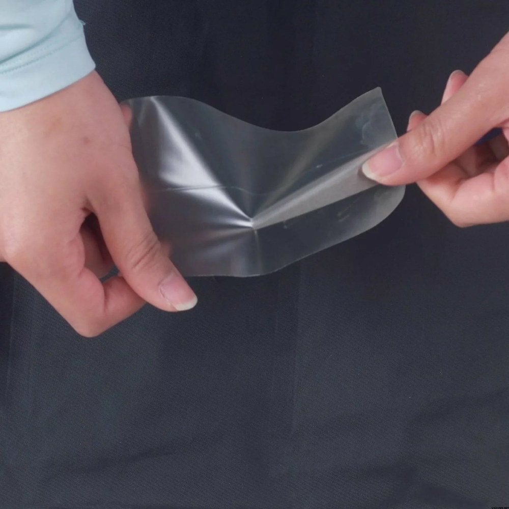 Заплатка для ремонта тканей с силиконовым покрытием Gear Aid Tenacious Tape® SilNylon Patches