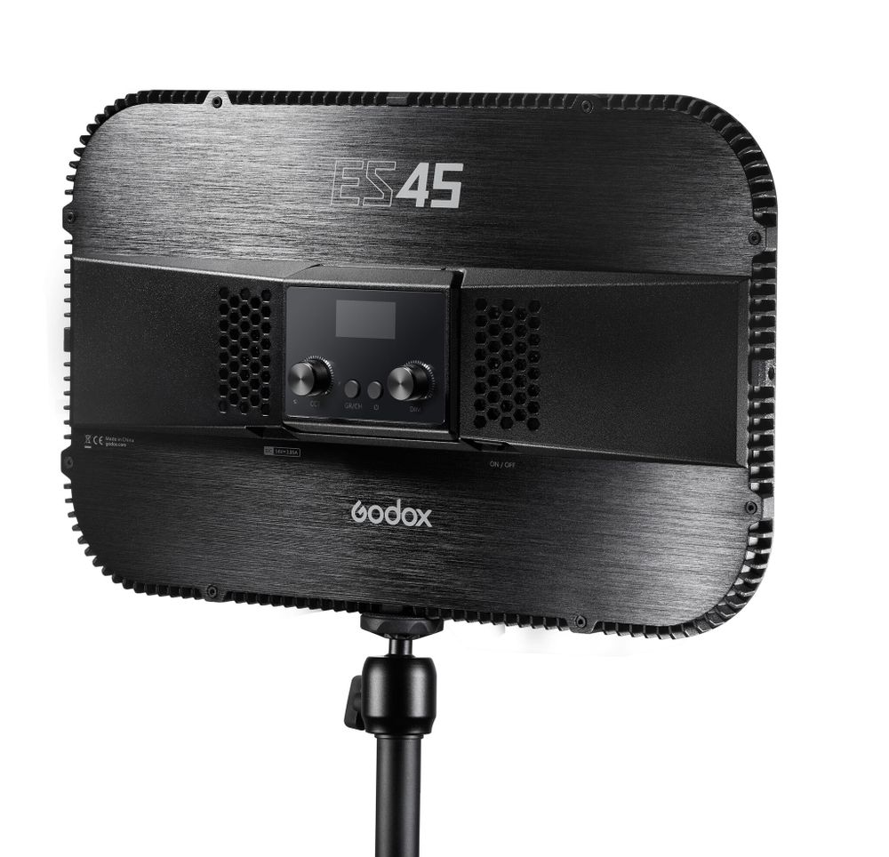 Светодиодный осветитель Godox ES45 Kit