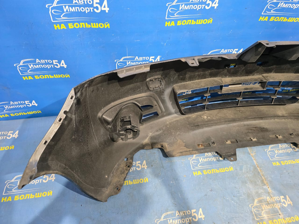 Бампер передний NISSAN NOTE 2008-2012