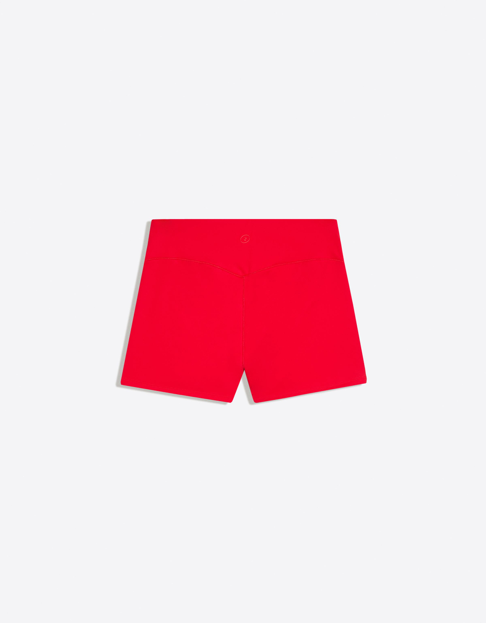 Женские спортивные шорты из высокотехнологичной ткани - BERSHKA
