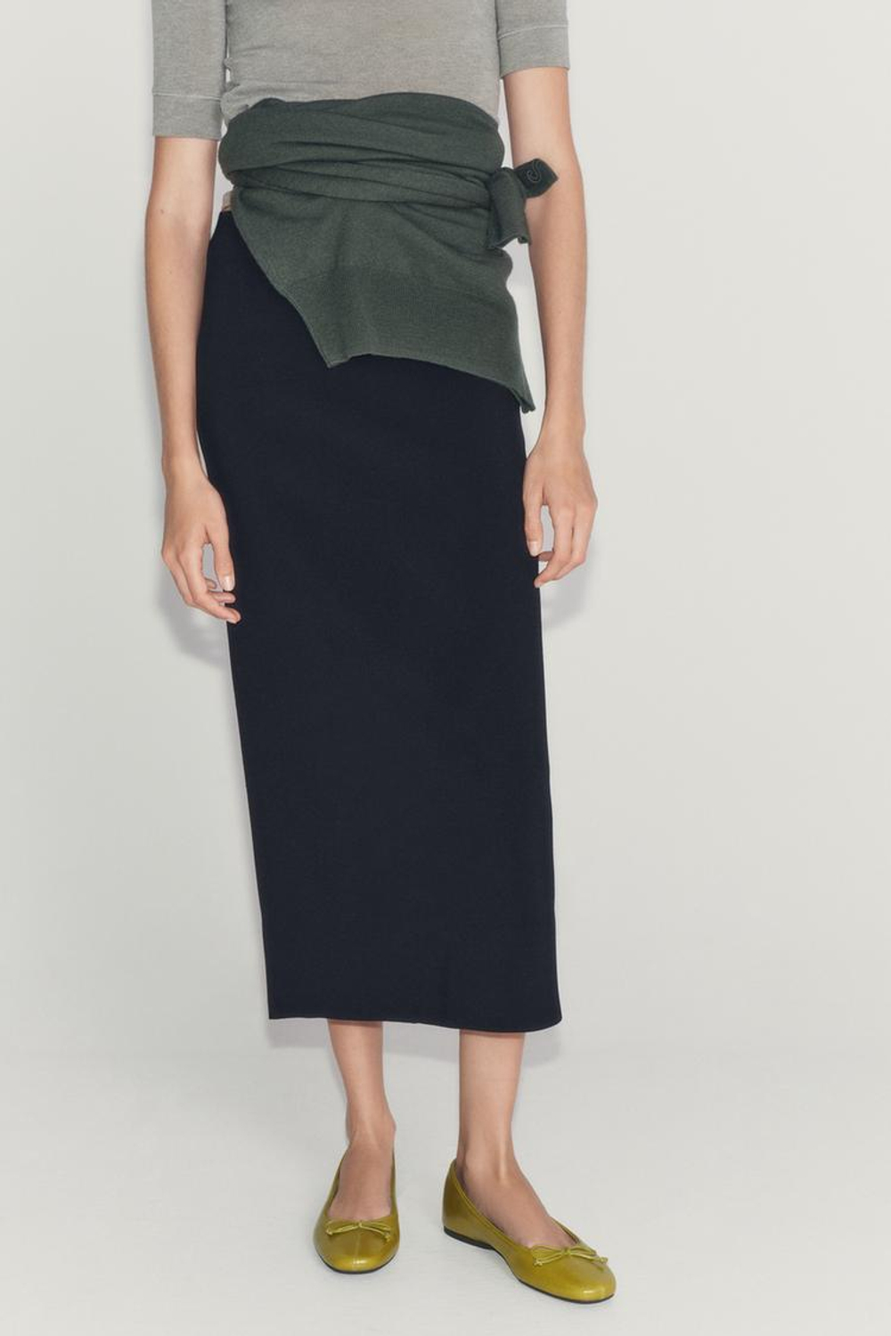 ZARA КОЖАНЫЕ БАЛЕТКИ С БАНТОМ, ФИСТАШКОВО-ЗЕЛЕНЫЙ