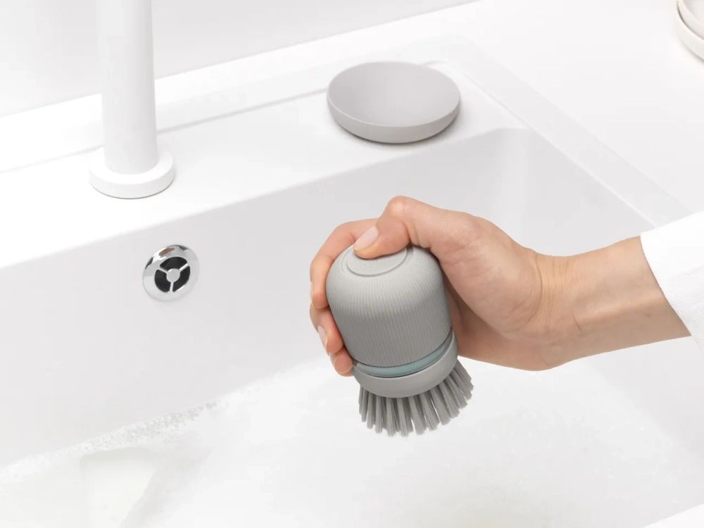 Brabantia Щетка с дозатором для жидкости EAN 8710755302824