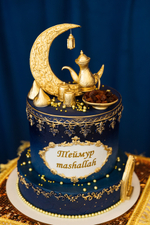 Восточный праздник