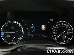 Toyota Sienna 2.5 Hybrid 2WD — 2023