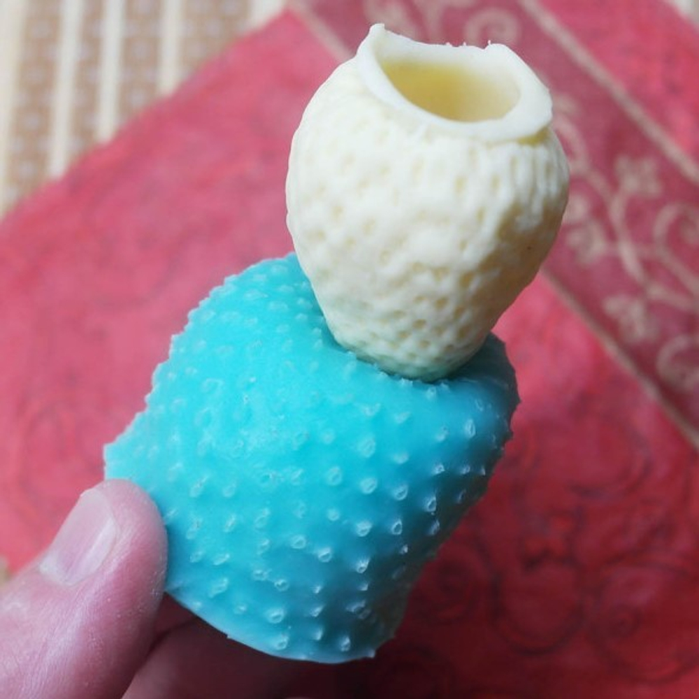 Молд 3D Клубничка-2