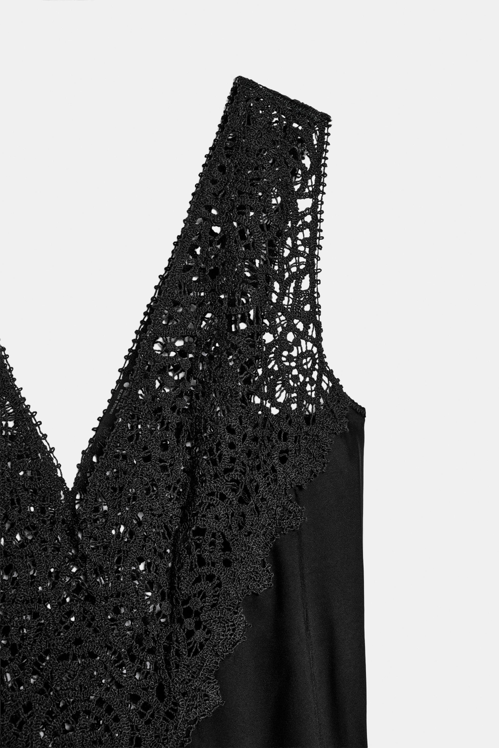 ПЛАТЬЕ С КРУЖЕВОМ — ZW COLLECTION — ZARA