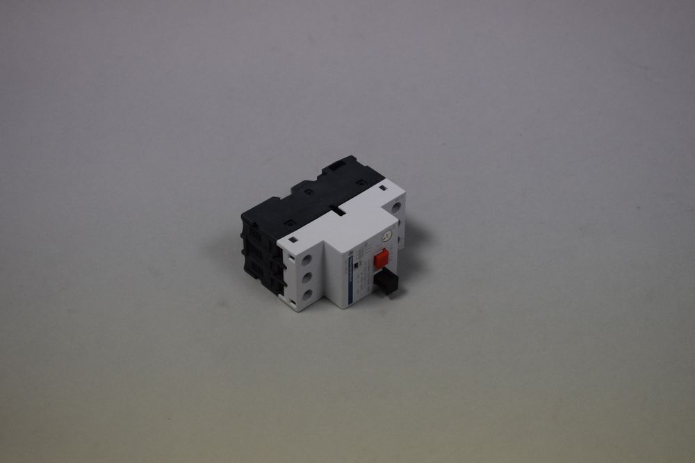 TELEMECANIQUE GZ1-M07