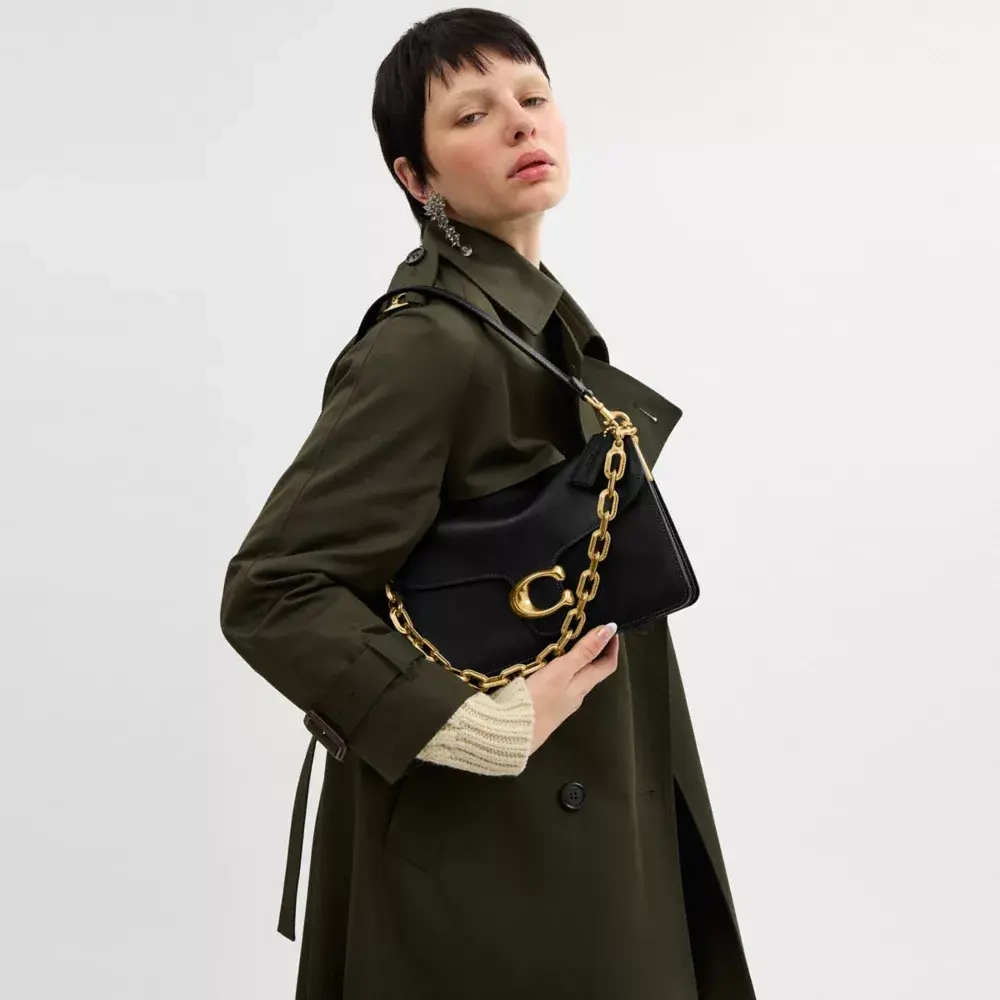 COACH СУМКА ЧЕРЕЗ ПЛЕЧО TABBY CHAIN, ЧЕРНЫЙ