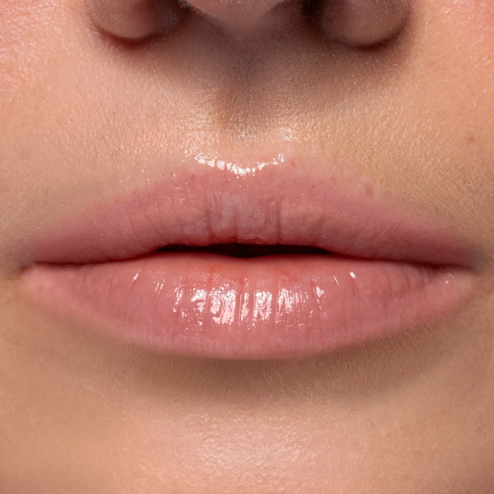 Бальзам прозрачный для губ Avatara Juicy Watermellow