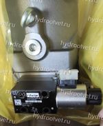PV063R1K1T1NGLC - Аксиально-поршневой насос регулируемый с наклонным диском, 63 см3, 350 бар