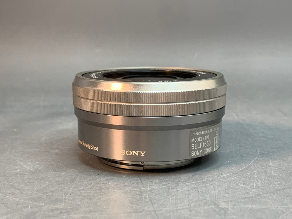Sony A6000 kit 16-50mm 1.8 OSS 2.670 кадров