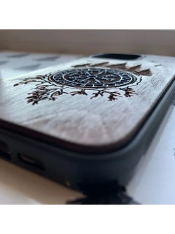 Чехол для iPhone 16 pro Cлавянская культура из дерева