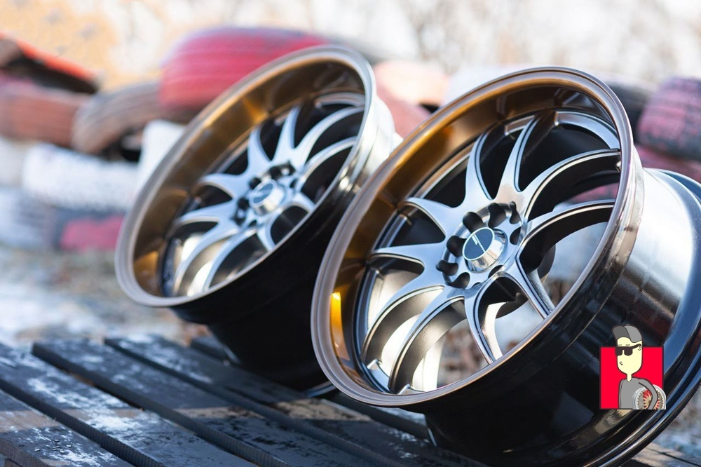 Комплект дисков Work Emotion CR2P 18x8.5/9.5 et25/22 5x100/5x114.3