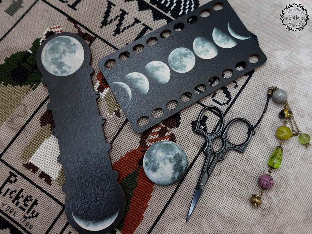 Бобинка на 4 цвета "Moon phases. Фазы Луны"