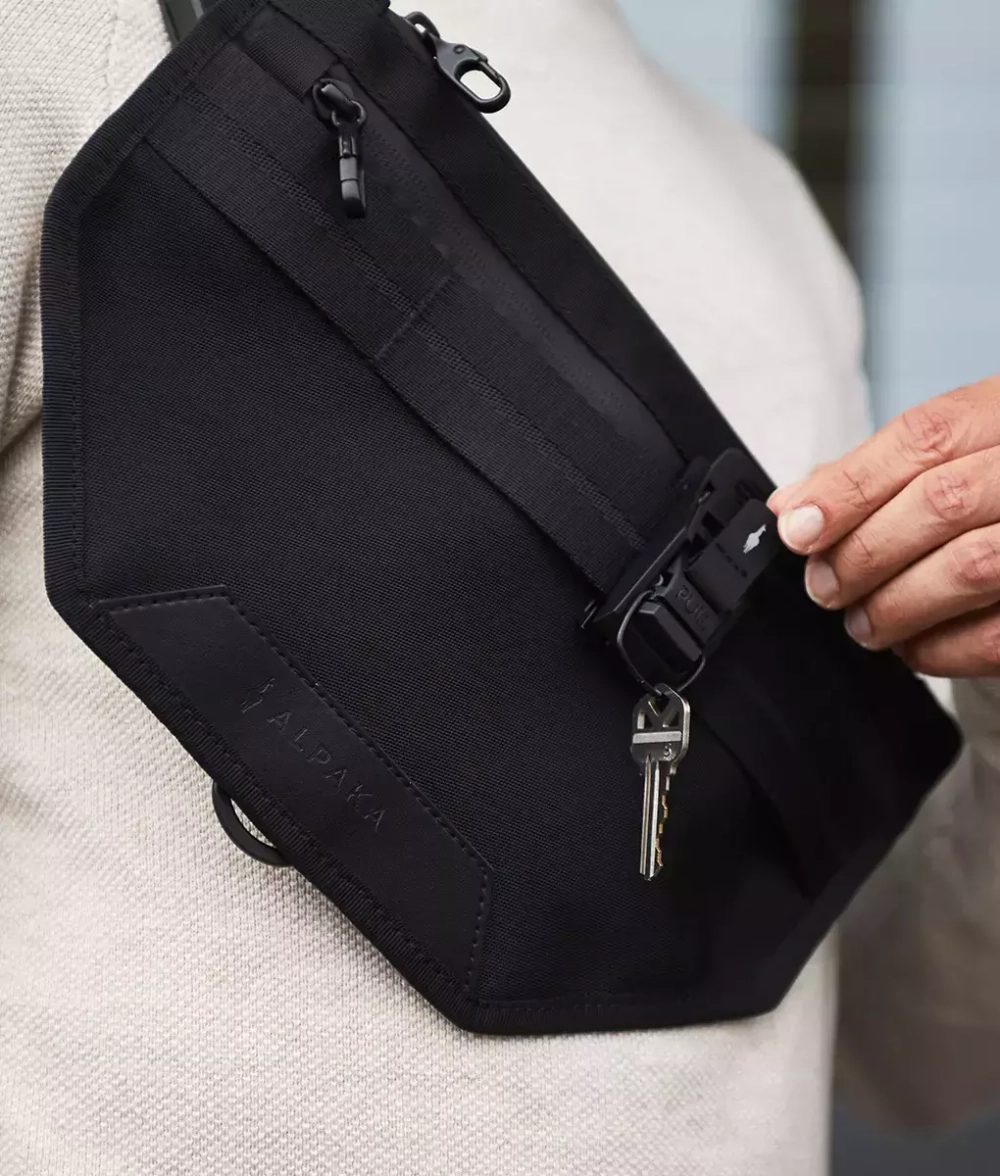 Брелок-держатель для ключей Alpaka HUB Keychain