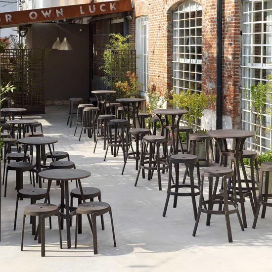 Стол пластиковый обеденный Combo 60 цвет терра