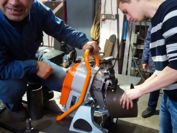 Автоматический кромкорез UZ-12 (22,5°, 30°, 37,5°, 45°, 50° приспособления в комплекте)