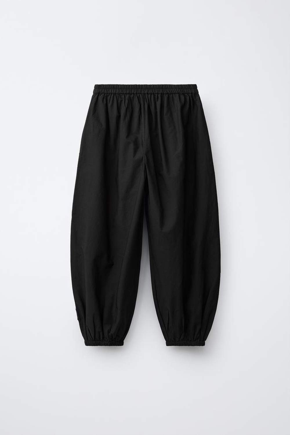 ZARA БРЮКИ-БОМБЕРЫ С ВЫШИВКОЙ LACE, ЧЕРНЫЙ