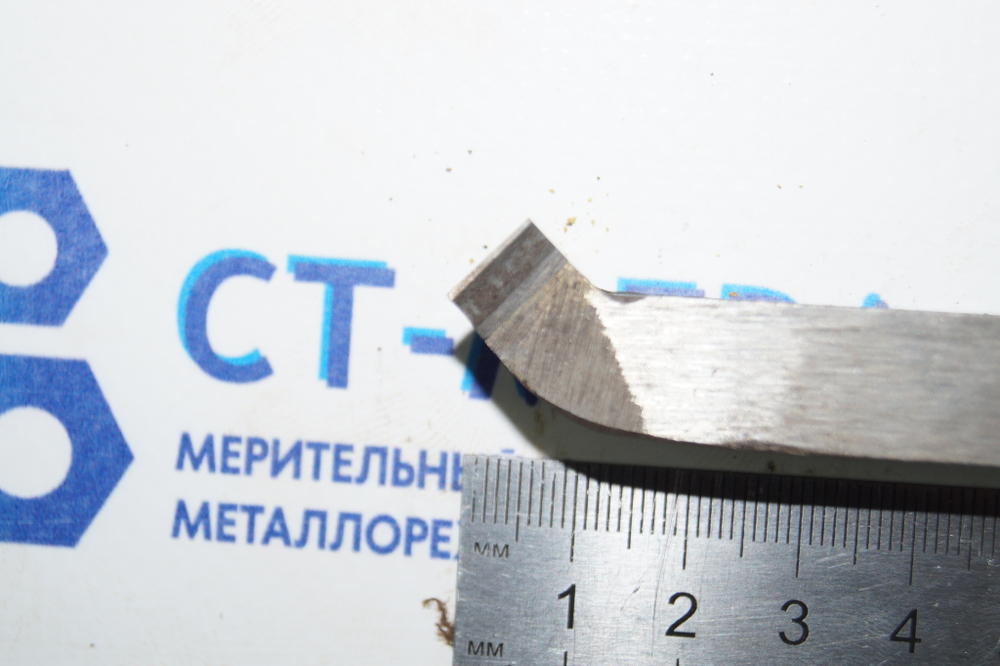 Резец токарный проходной отогнутый 16х10х100