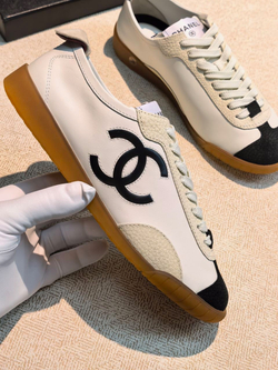 Кроссовки Chanel