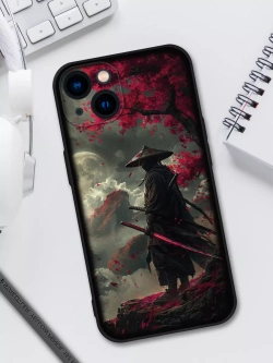 Чехол на iPhone 13 с принтом
