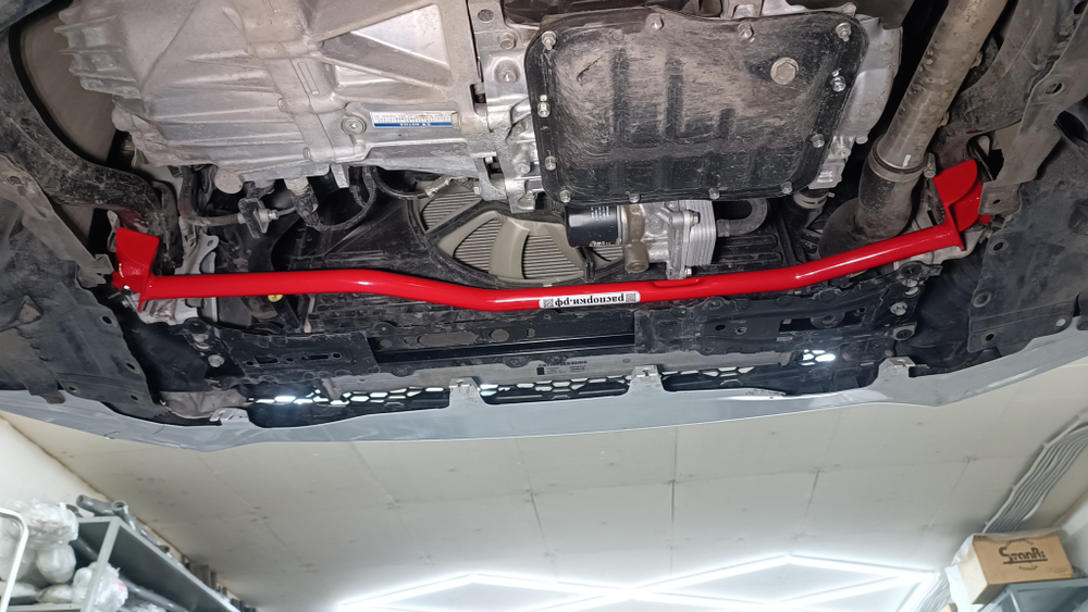 Распорка передняя нижняя Toyota Yaris 4 GR (ПОД ЗАКАЗ)