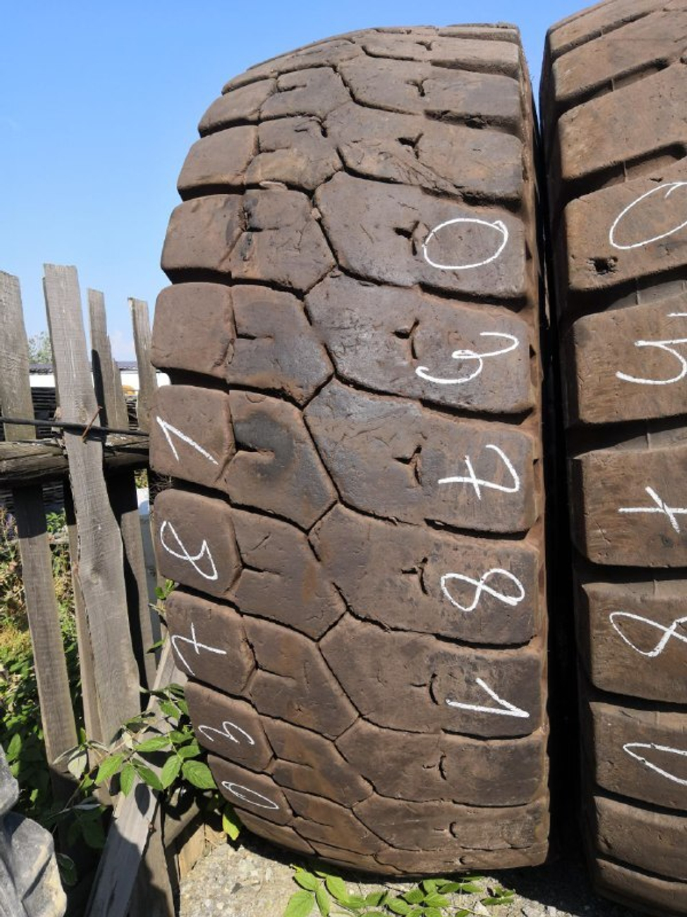 33.00R51 Michelin XDR3 шина б/у