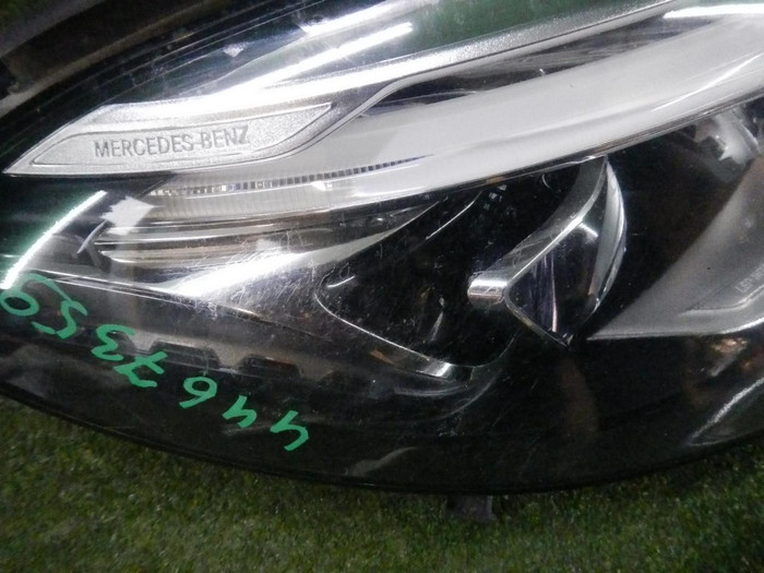 Фара правая Mercedes GLE W166 (2015-2018) LED