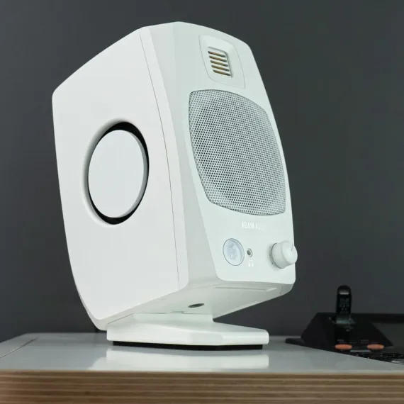 ADAM AUDIO D3V White