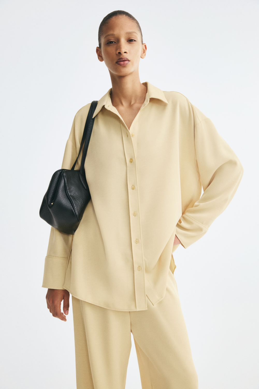 Рубашка оверсайз — Пыльно-жёлтый - H&M