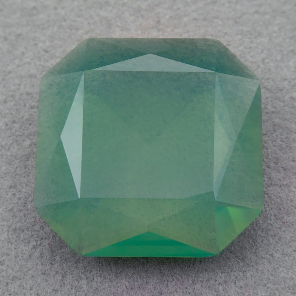 Square К9, Green Opal Unfoiled