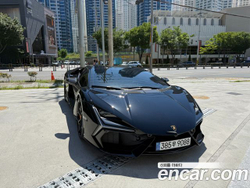 Lamborghini Revuelto 6.5 V12 — 2025