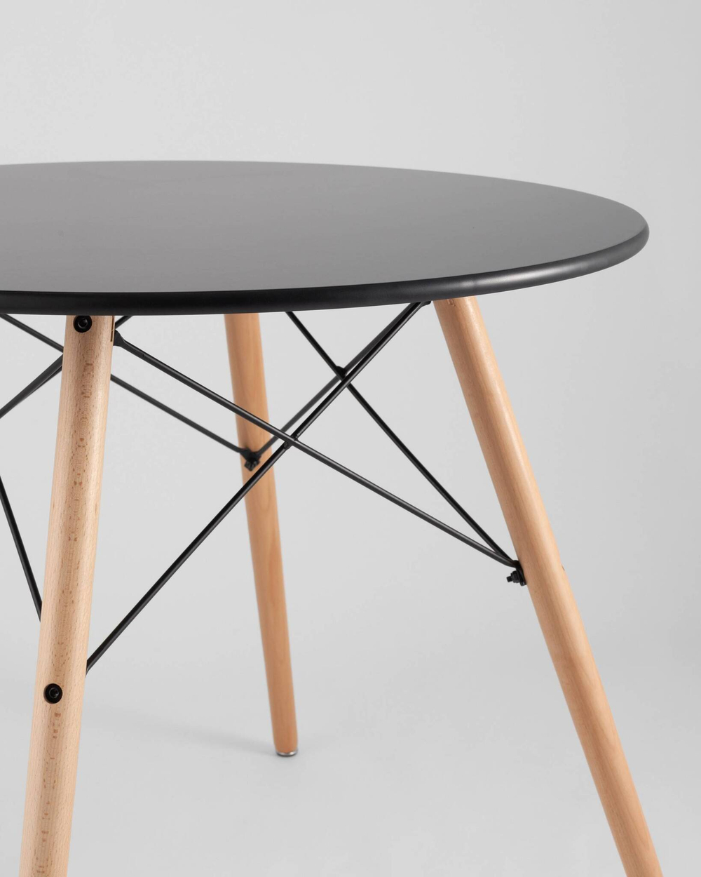 Стол круглый EAMES DSW NEW D=80 черный