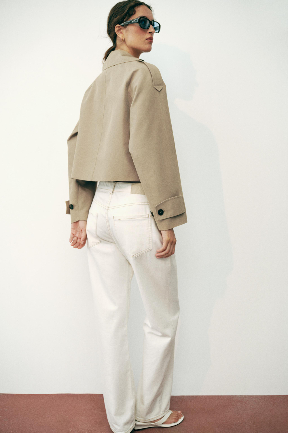КОРОТКАЯ ДВУБОРТНАЯ КУРТКА-ТРЕНЧ — ZARA