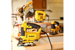 Dewalt Лобзик, 650Вт,85мм, 500-3200ход/мин DWE349-QS