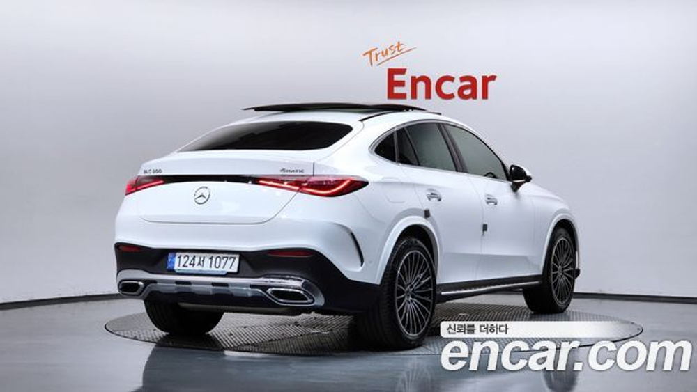 Mercedes-Benz GLC-Class GLC300 4MATIC Coupe — 2024