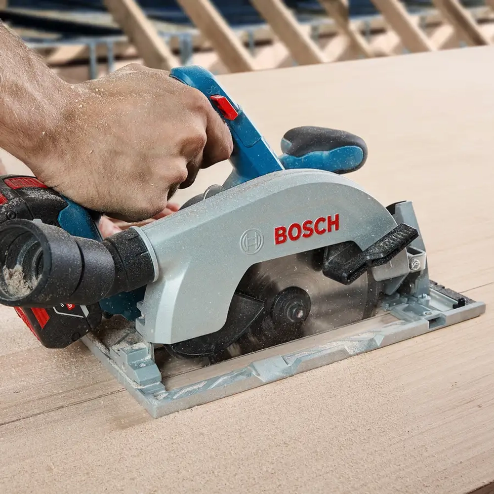Аккумуляторная циркулярная пила GKS 185-LI BOSCH 06016C1221
