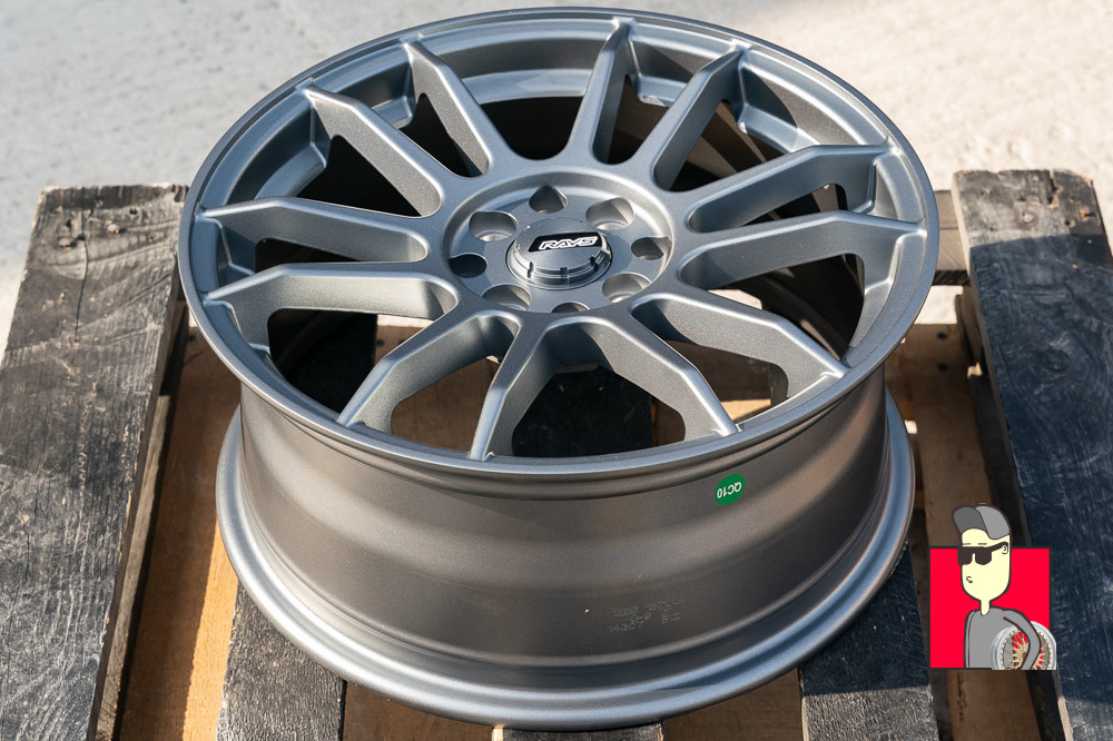 Комплект дисков Rays Gram Lights 16x7 et38 4x100/4x108