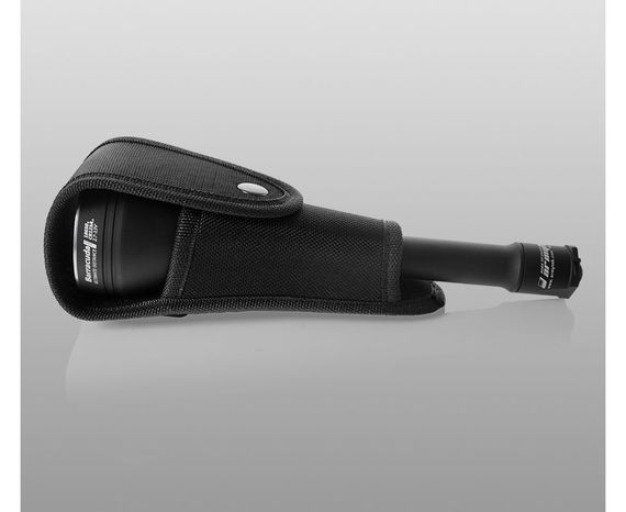 Поисковый фонарь Armytek Barracuda Pro нейтральный свет