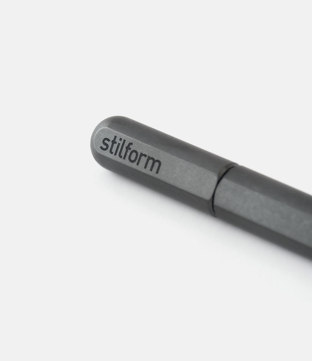 Stilform Arc Set Titanium DLC — гелевая ручка в наборе