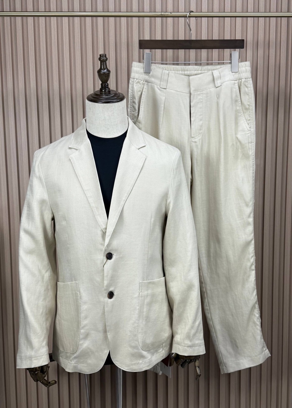 Льняной костюм Loro Piana