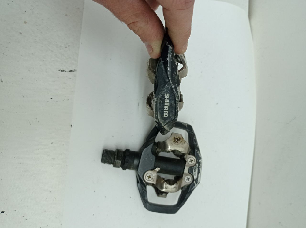 Педали контактные  Shimano m330